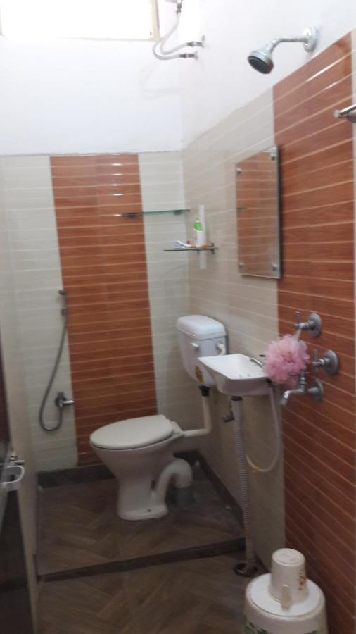 Wow Rooms 4 You Jabalpur Exterior foto